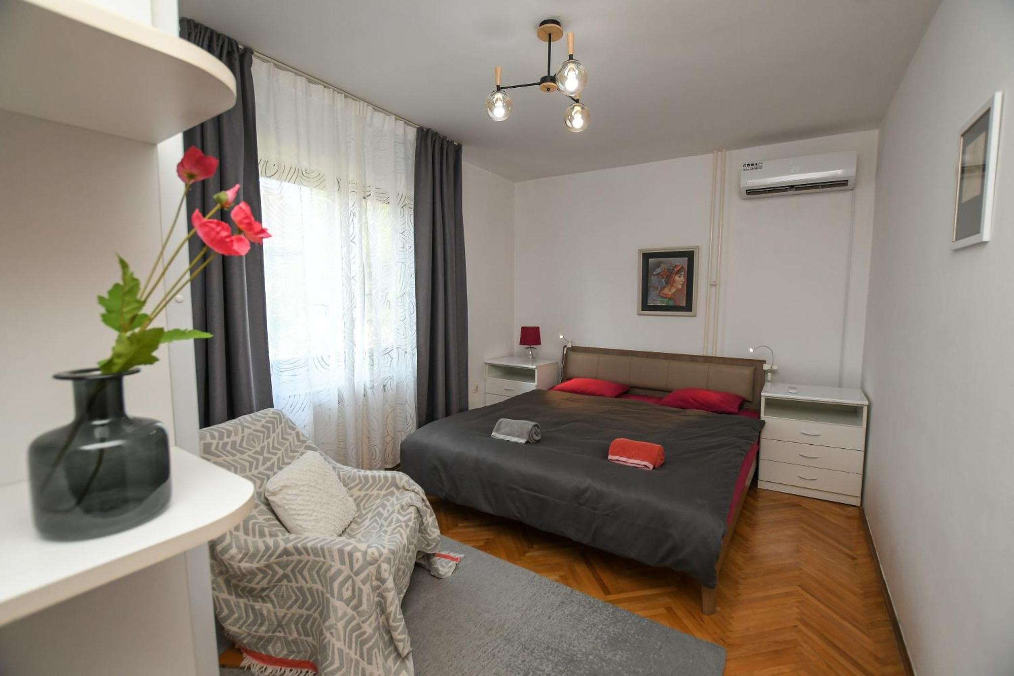 Villa Mina Kladovo, 5-Bedroom Villa With Pool For Up To 12 People Exteriör bild